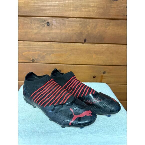 Puma Men’s Future Z 3.3 Batman edition football Cleat boots Sz 7 106952-01